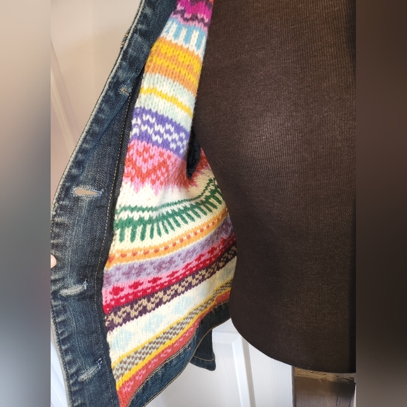 Women's Gap Jean Jacket With Lambs' Wool Lining Size Small - Picture 3 of 7